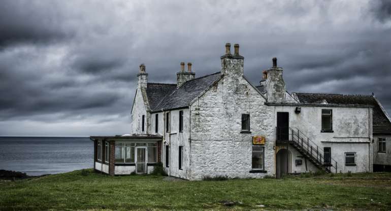 Scotlands Haunted Houses